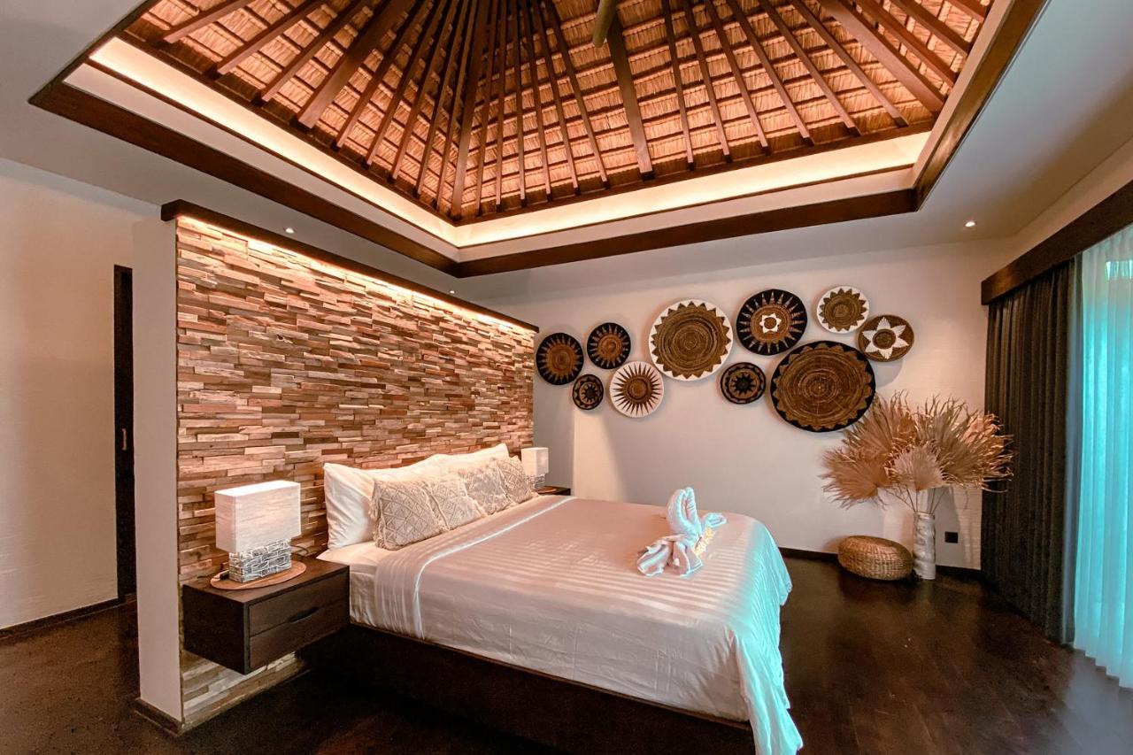 Sunset Palms Beach Villa Jimbaran Eksteriør billede